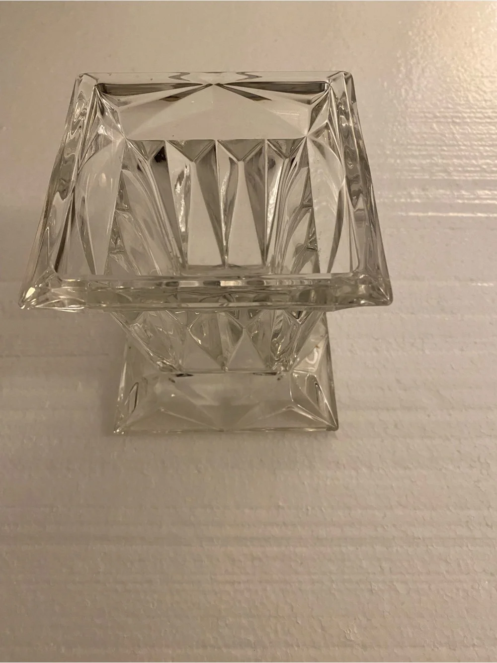N/A clear faceted